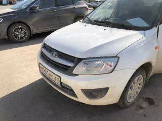 Легковой автомобиль LADA 219010 Granta 2015 г.в, белый VIN XTA219010F0365143 пробег 144000 км, скол на зад. правой фаре, менян задний бампер.