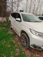 Mitsubishi Pajero Sport 2018, 181 лс, 321115 км, полный привод, АКПП. Автомобиль Мицубиси Паджеро Спорт, VIN Z8TGUKS10HM030073, тип легковые, категория В, цвет белый, 2018 года выпуска, мощность двигателя: 181 л.с., 133,1 кВт, показания одометра – 321115 км., дефекты по кузову: коррозия металла…