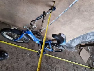 Велосипеды, самокаты, кресло-коляска, запчасти. Составной лот: велосипеды, самокаты, кресло-коляска, годные остатки отдельных узлов, деталей, агрегатов, материалов (в сборном виде) велосипедов. Подробный состав лота приведен в информационном сообщении. Состояние и недостатки имущества в…