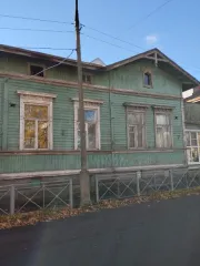 Нежилое помещение, 50 кв.м, г. Сортавала, ул. Садовая д. 11, 13, Республика Карелия нежилое помещение, общей площадью 50 кв.м., кадастровый номер 10:07:0010117:143 (часть объекта культурного наследия регионального значения «Дом жилой»), расположенное по адресу: Республика Карелия, г. Сортавала, ул…
