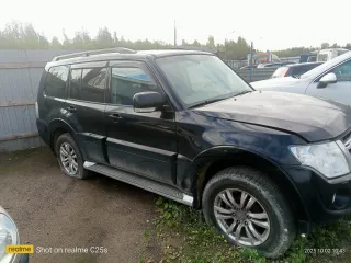 Mitsubishi Pajero 3.0, 2013, цвет: черный, мощность двигателя, л. с. (кВт): 131/178.0. Обращаю внимание, что автомобиль находился в эксплуатации и является бывшим в употреблении; может иметь скрытые недостатки (неисправности), которые являются следствием эксплуатационных дефектов или естественного…
