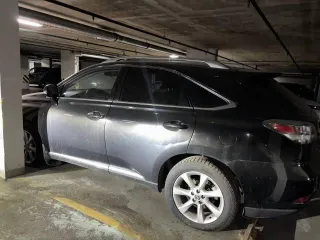 Lexus RX (RX350) 2011 года, 277 л.с., VIN JTJBK11A002445470, обременение – залог Банк ВТБ (ПАО) вне дела о банкротстве.