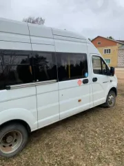 ГАЗ A65R32, 2017 года, автобус, марка: ГАЗ, модель: A65R32, год изготовления: 2017, VIN: X96A65R32H0834658, цвет кузова (кабины): белый, г.р.з. А212АХ797. Имущество является предметом залога.