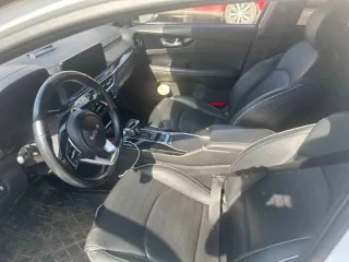 Kia K3 2023 года, 140 лс, АКПП, легковой автомобиль, VIN LJD3AA294P0095411