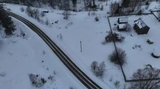 Участок ИЖС 1375 кв.м в Московской области, Волоколамский м.о., д. Васильевское. Кадастровый квартал: 50:07:0060403. Категория земель: земли населенных пунктов. Вид разрешенного использования: для индивидуального жилищного строительства (код 2.1).