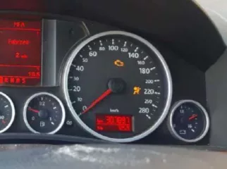 Сведения о предмете торгов Легковой автомобиль, марка: VOLKSWAGEN TOUAREG, год изготовления: 2007 г.в., цвет: черный, VIN: WVGZZZ7LZ8D018025, ПТС: 77 ТУ 013662, г/н: Р257ТЕ96, изготовитель  страна : Финляндия, тип двигателя: дизельный, мощность двигателя, л. с.  кВт : 174 128 , рабочий объем…