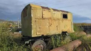 Прицеп лесовоз 2ПТС-9. Крайнее неудовлетворительное состояние близкое к "условно пригодному". Требует восстановления и проведения капитального ремонта основных агрегатов и узлов. Восстановление требует значительных затрат. Внешний вид неудовлетворительный. Имущество неоднократно подвергалось…