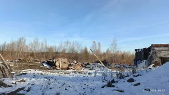 Комплекс недвижимости, 4 746,4 кв. м, Свердловская область. Здание склада технических материалов (216,5 кв. м, кад. № 66:56:0116002:1915), здание шпалотарного цеха (972,8 кв. м, кад. № 66:56:0116002:1925), здание РММ (346,5 кв. м, кад. № 66:56:0116002:1911), здание котельной (79,2 кв. м, кад. №…