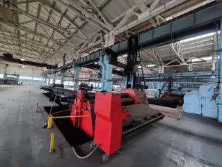 Тандемная двойная горизонтальная линия сварки балки с гидравлической машиной для правки балки с четырьмя инверторными источниками для сварки HBWM 400-1500, производство CORIMPEX, Италия.