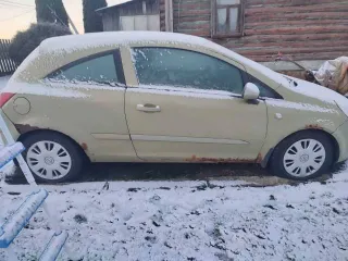 Opel Corsa 2007, 80 лс, АКПП Транспортное средство Марка, модель: OPEL CORSA Идентификационный номер (VIN): W0L0SDL0876067540 Номер шасси (рамы): нет Год выпуска ТС: 2007 Номер кузова (кабины): W0L0SDL0876067540 Цвет: Светло-зеленый Номер двигателя: 19KM8994 данных Рабочий объем: 1229.0 куб.см…