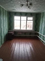 1/2 доля в праве на жилое помещение, площадь: 68,7 кв.м., кадастровый номер: 56:11:0703001:775
Адрес (местонахождение): Оренбургская область, Домбаровский район, п. Караганда, ул.Металлургов, дом № 13, кв. № 1
