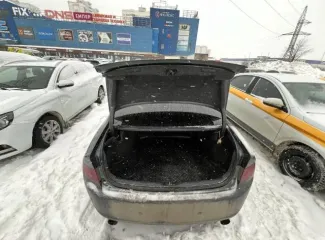 Honda Accord 2003 года, 190 лс, 249179 км, АКПП. Легковой автомобиль находится на ходу. Аккумулятор разряжен, зарядка аккумулятора не дала результатов. Колеса спущены. Автомобиль не товарного вида. Требуется текущий ремонт автомобиля: не стабильная работа двигателя внутреннего сгорания, неисправен…
