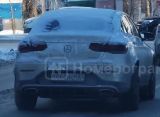 Автомобиль легковой Mercedes Benz, GLC 300 4MATIC, год изготовления: 2020 г.в., цвет: белый, VIN: W1N2533841F849568, г/н: Т060МС102, изготовитель  страна : Германия, тип двигателя: бензиновый, шасси  рама  № отсутствует, кузов №: W1N2533841F849568, разрешенная максимальная масса: 2405 кг, масса без…