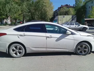 Hyundai VF (i40) 2014, транспортное средство Hyundai, модель VF (i40), тип: легковой седан, 2014 г.в., VIN: KMHLB41CBEU054640, цвет белый