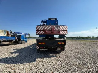 Кран автомобильный КС-55729-5B на шасси КАМАЗ, 2013 г.в., VIN: Z8C55729ED0000108, цвет: синий, неисправен двигатель.