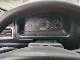 Легковой автомобиль CHERY A15(SQR7160А156) VIN XUVDA11A180010336, 2007 г. в., цвет серый. Автомобиль в неисправном состоянии, требует капитального ремонта.