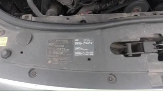 Volkswagen Touareg 2009 года, 240 л.с., пробег 226 545 км, полный привод, АКПП. Цвет черный, дизельный двигатель 3.0 л турбо. Имеются технические неисправности: повреждения ЛКП (сколы, царапины, сход лака), АКПП в аварийном состоянии (пинки, толчки, удары). Автомобиль на ходу. VIN…