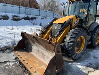 Экскаватор-погрузчик 4СХ-4WS-SM, 2011 г.в., цвет: желтый, зав.№ JCB4CXSMV02008163, двигатель SB320/40345U103421.