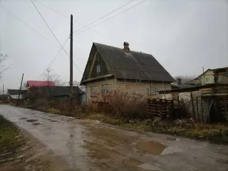Земельный участок, 611 кв.м, Пермский край, г. Кунгур 1/2 доля земельного участка в Пермском крае еще 1/2 доля земельного участка, площадь 611 кв.м., назначение: Земли населенных пунктов, виды разрешенного использования: для индивидуального жилого дома, адрес (местонахождение): Пермский край, г…