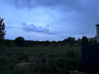 Земельный участок, кадастровый номер 40:07:110319:270. Адрес местоположения установлен относительно ориентира, расположенного в границах участка. Почтовый адрес ориентира: Калужская область, р-н Жуковский, г. Жуков, ул. Ленина. Площадь уточненная 975 кв. м. Категория земель земли населенных…