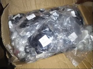 Буровые резцы, резцедержатели, световоды, краны, прокладки, согласно извещению. Реализация по прямому назначению и в качестве годных остатков. Имущество продается в том виде, комплектности и состоянии, в каком оно есть. За скрытые дефекты имущества Продавец ответственности не несет. Проданное…