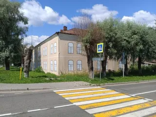 Нежилое здание, общей площадью 481 кв.м., кадастровый номер 76:21:010101:100, назначение - нежилое, наименование «Ансамбль гостиницы Ильичева», количество этажей - 3, в том числе подземных 1, расположенное по адресу: Ярославская область, г. Тутаев, ул. Петра Шитова, 22. В соответствии с…