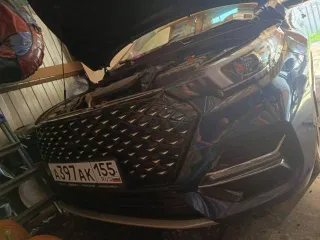 Автомобиль марки Omoda S5 2023 года выпуска VIN LVVDC21B7RD033979