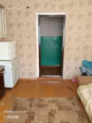 Помещение, общая площадь 12.7 кв.м., этаж 3,  кадастровый номер 74:39:0306022:512 
Расположенное по адресу: 456043, Челябинская область, г. Усть-Катав, ул. Ленина, д. 42, кв. 74,
Имущество является предметом залога ПАО «СОВКОМБАНК»