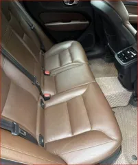 Volvo XC60 2019 года, 164 лс, 240425 км, АКПП, VIN YV1UZADUDK1357228
