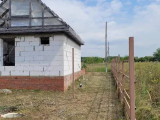 Земельный участок в Краснодарском крае, 501 кв.м., адрес (местонахождение): 353206, Краснодарский край, м.р-н Динской, с.п. Пластуновское, ст-ца Пластуновская, мкр Южный, ул Офицерская, з/у 22/1, категория земель: Земли населенных пунктов, разрешенное использование: Для ведения личного подсобного…