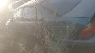 Toyota Avensis 1999, седан, без государственного регистрационного знака, VIN отсутствует.