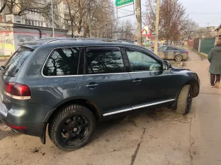 Volkswagen Touareg 2008, легковой автомобиль, марка: VOLKSWAGEN, модель: Touareg, год выпуска: 2008, идентификационный номер (VIN): WVGZZZ7LZ9D005553, цвет: серо-синий. Ознакомиться с имуществом возможно по месту расположения: 140187 Московская обл. г. Жуковский, ул. Королева, д. 14/26, кв. 28…