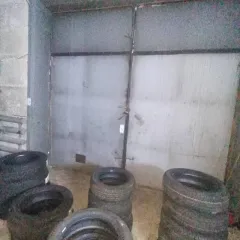 Автошины и диски различных типоразмеров: 10.00 R20 Triangle TR668 149/146K 18PR TT (универсальная), 1 шт; 10.00 R20 Tyrex CRG VM-310 146/143K 16PR TT (универсальная), 2 шт; 11L-15 ВШЗ Voltyre Agro IF-120 TL, 3 шт; 12-16.5 BKT Power Trax HD 145A2 12PR TL, 1 шт; 12.00 R20 НКШ NR701 154/150K TT…