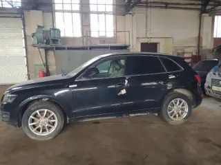 Audi Q5 Quattro 2.0, 2010 г., г/н У498ВС18, VIN: WAUCFC8R9BA032827, кузов: WAUCFC8R9BA032827, цвет черный, объем 1984 см³, мощность 155.150/211.0 л.с., тип: легковой универсал. Ключи в наличии, документов нет (увед. №242 от 11.07.2025). ВАЗ 21053, 2007 г., г/н С608ОТ18, VIN: XTA21053082125113…