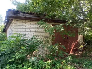 Земельный участок 553 кв.м с постройками, Владимирская область, Гороховецкий район, город Гороховец, улица Гагарина, дом 46. Категория земель: земли населенных пунктов. Вид разрешенного использования: под зданием государственной семенной инспекции. Кадастровый номер участка: 33:09:010404:2. На…