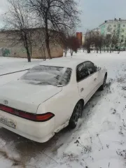 Toyota Mark II 1995 года выпуска. Госномер: А682ЕС124. VIN отсутствует.