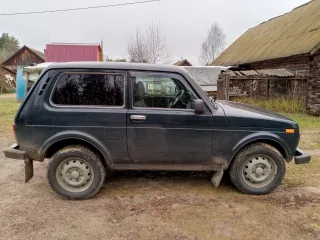 Lada 212140, 2014. Легковой автомобиль марки: Lada, модель: 212140, год выпуска: 2014, цвет кузова: темно-зеленый, идентификационный номер: XTA21240F2209608. Ознакомление с условиями, характеристиками имущества и документацией по адресу: 410012, г. Саратов, ул. Слонова 1, офис 83, с 10.00 до 16.00…