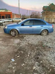 Шевроле Лачетти 2007 года, 109 л.с., пробег 200000 км, автоматическая коробка передач. VIN: XUUNA196J70000794, госномер: Р014ОО30.