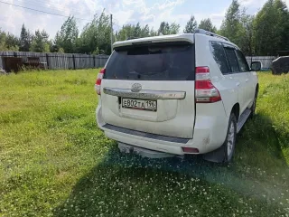 Toyota Land Cruiser 150 П, 2017, легковой автомобиль, идентификационный номер (VIN): JTEBR3FJ705009275. Ознакомиться с имуществом можно по месту его нахождения после предварительного согласования с организатором торгов (m.u.naumovarbitr@gmail.com, тел. +7 963 040-06-66, адрес: 620075, Свердловская…