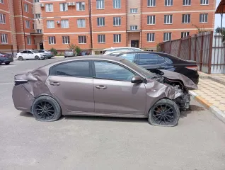 Kia Rio, 2018, легковой автомобиль, марка: Kia, модель: Rio, VIN: 294C241BBJR062123, год выпуска: 2018, находится в залоге у АО «ОТП Банк».