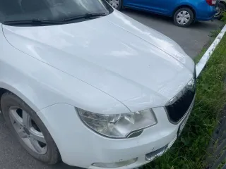 Skoda Superb 2010 года выпуска, 152 л.с., 250000 км, АКПП, легковой автомобиль, марка/модель Skoda Superb, номер кузова VIN XW8AB83T3BK300355, год выпуска 2010.