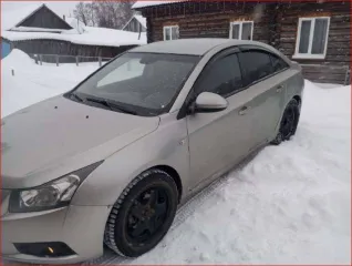 Chevrolet Cruze 2011 года выпуска, VIN XUFJA696JB3015741.
