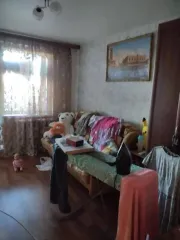 Квартира 66,7 м², 3 комн., Орловская обл. Жилое помещение (квартира) общей площадью 66,7 кв.м., кадастровый № 57:10:1910203:1321, расположенная по адресу: Орловская обл., Орловский район, п.г.т. Знаменка, ул. Ленина, д. 11, кв. 40 (1/2 доли в праве общей долевой собственности)