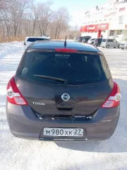 Nissan Tiida 2010, 109 лс, 196334 км, АКПП, модель: NISSAN TIIDA, год выпуска: 2010г, идентификационный номер (VIN): отсутствует, категория: В, модель, № двигателя № HR15-081465C, шасси (рама) отсутствует, кузов (кабина, прицеп) C11-403274, ПТС № 25УР192487