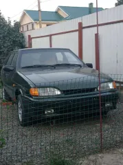 ВАЗ 21140 2006 года, VIN: XTA21140064283450, госномер: М985ХН161. Двигатель 1.5 литра, механическая коробка передач. Имеются значительные очаги коррозии. Возможна замена прокладки ГБЦ, необходима замена патрубков охлаждения двигателя. Сломана передняя пассажирская дверная ручка. Не работает…