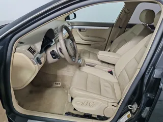 Audi A4 2.0T Quattro, 2008 VIN WAUDF78EX8A033955.