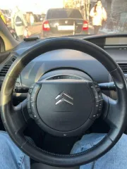 Автомобиль Citroen C4, 2010 года выпуска, номер кузова Z8TLC5FWFAM503137, государственный регистрационный номер Х104ЕК977.