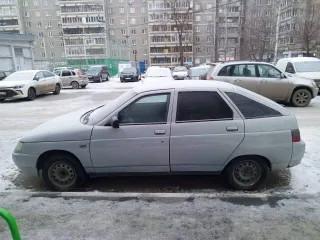 ВАЗ 21122 2003 года, VIN XTA21122030129404. Номер установленного двигателя не соответствует указанному в документах.