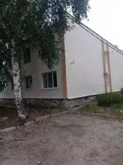   Жилая недвижимость – квартира, находящаяся в залоге у АО «ТБанк», адрес: РОССИЯ, Пензенская обл, Колышлейский р н, рп Колышлей, ул Гагарина, д.17, кв.36  предмет залога , кадастровый номер  58:12:1801012:4117  Имущество находится в залоге у АО  ТБанк  В собственность должника имеется 1/3 доли…