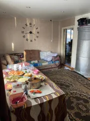 Доля дома 92,2 м² и доля участка 792 м², Свердловская обл. 1/2 доля дома и 1/2 доля земельного участка в Свердловской обл. еще 1/2 доля дома и 1/2 доля земельного участка в Свердловской обл. еще 1/2 доля в праве на жилое здание, площадь: 92,2кв.м., кадастровый номер: 66:27:1101027:240 и 1/2 доля в…